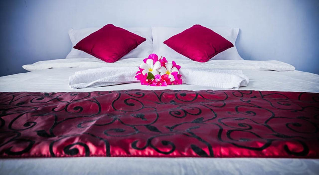 Turtle Beach Hotel Ujunggenteng Pokoj fotografie